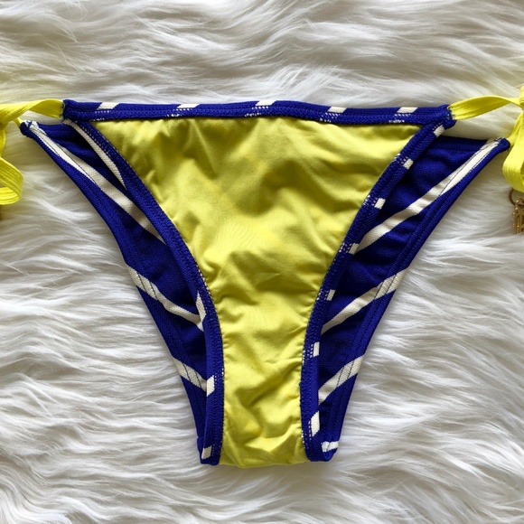 [67] JUICY COUTURE Blue & White Bikini Bottoms - Picture 6 of 7